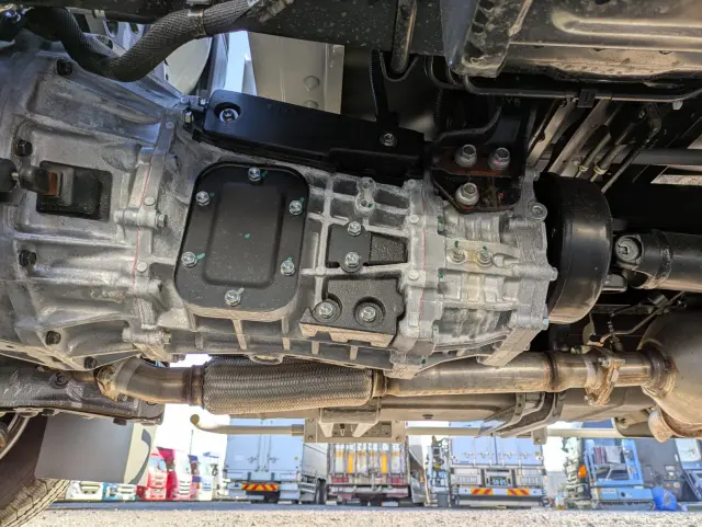 日野 デュトロ 2KG-XZU710M(2WD)の写真25