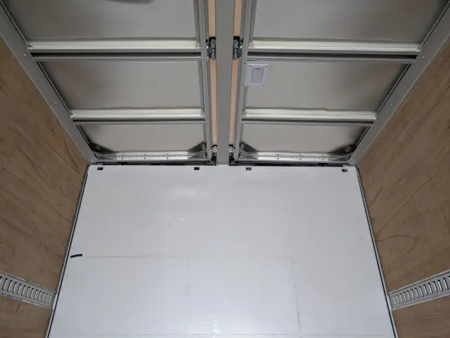 日野 プロフィア 2DG-FW1AHC(8x4)の写真15