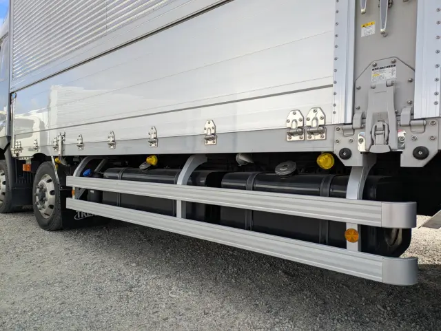 日野 プロフィア 2DG-FW1AHC(8x4)の写真25