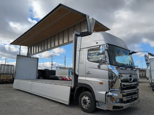 日野 プロフィア 2DG-FW1AHC(8x4)の写真33