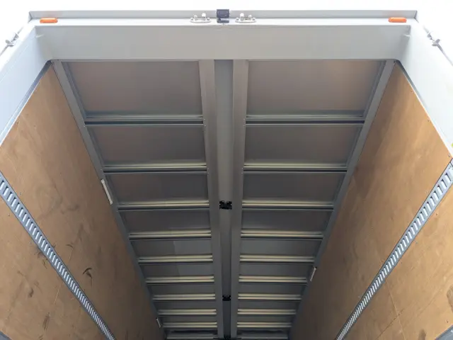 日野 レンジャー 2KG-FD2ABG(2WD)の写真10