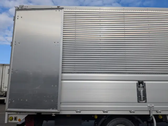 日野 レンジャー 2KG-FD2ABG(2WD)の写真25