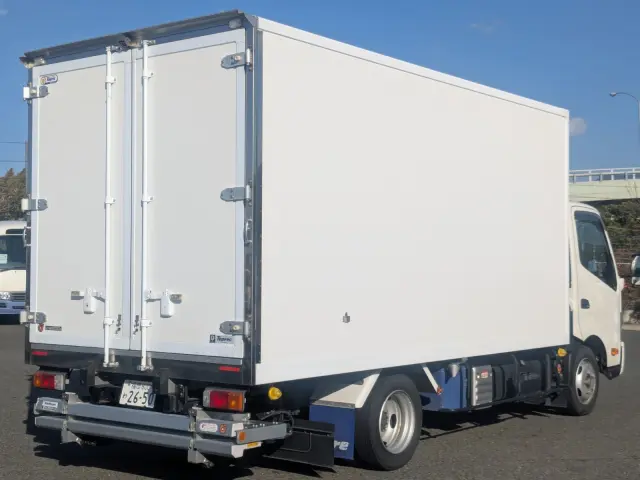 日野 デュトロ 2RG-XZU710M(2WD)の写真4