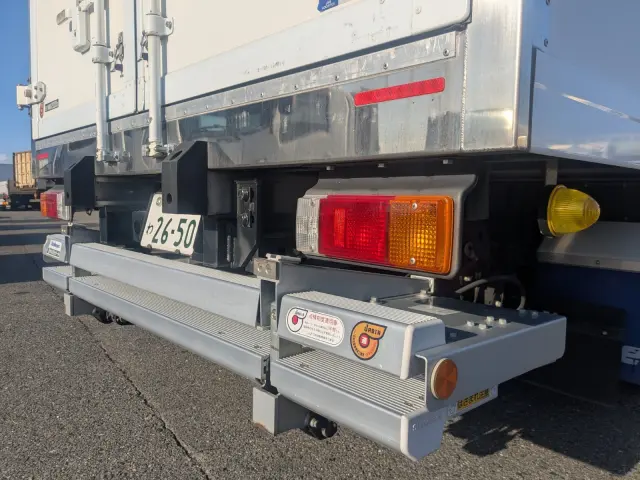 日野 デュトロ 2RG-XZU710M(2WD)の写真8