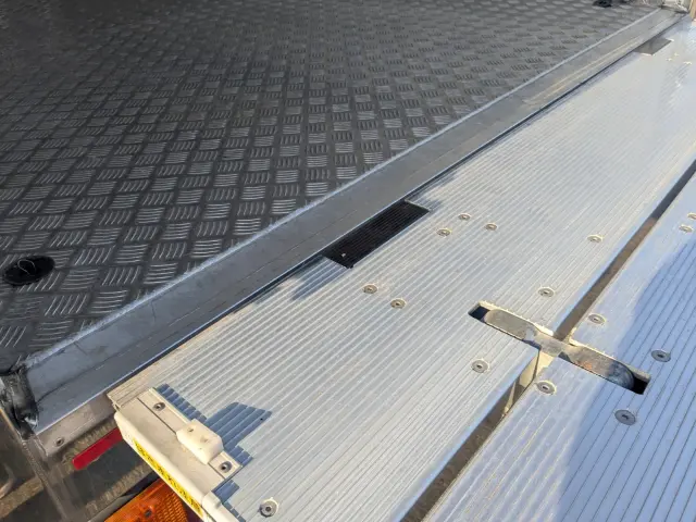 日野 デュトロ 2RG-XZU710M(2WD)の写真13