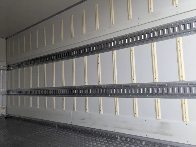 日野 デュトロ 2RG-XZU710M(2WD)の写真16