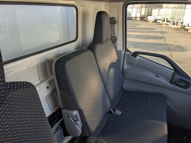 日野 デュトロ 2RG-XZU710M(2WD)の写真40