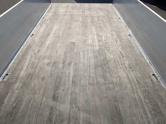 日野 レンジャー 2KG-FD2ABG(2WD)の写真15