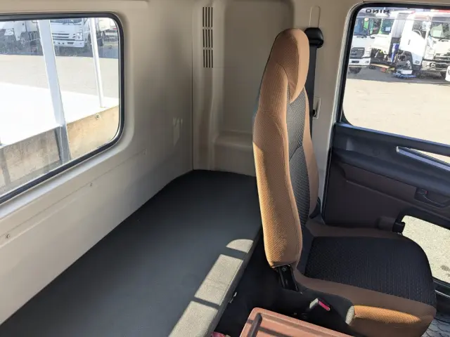 日野 レンジャー 2KG-FD2ABG(2WD)の写真28