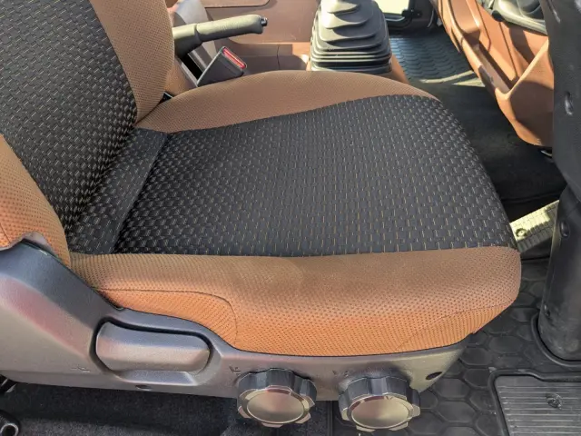 日野 レンジャー 2KG-FD2ABG(2WD)の写真43