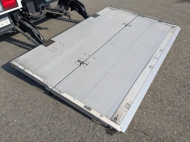 日野 レンジャー 2KG-FD2ABG(2WD)の写真10