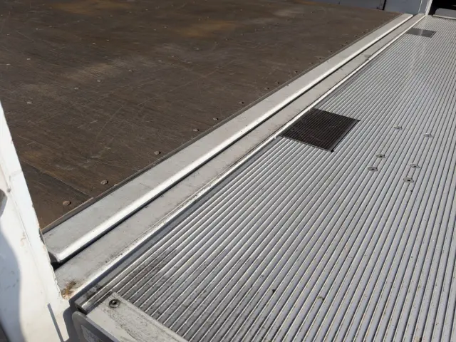 日野 レンジャー 2KG-FD2ABG(2WD)の写真13