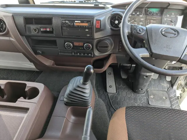 日野 レンジャー 2KG-FD2ABG(2WD)の写真36