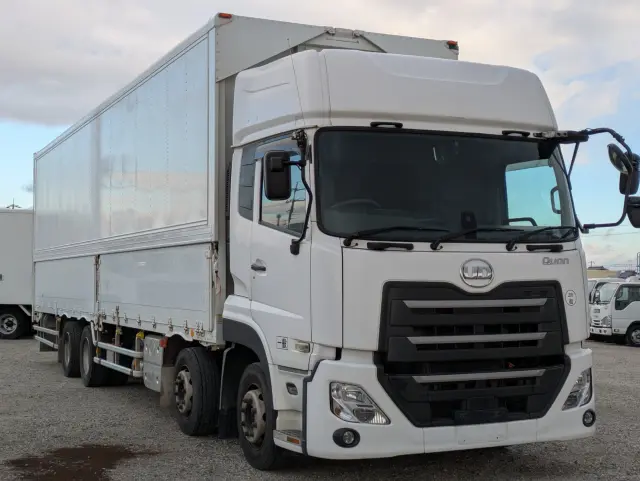 ＵＤ クオン 2PG-CG5CA(8x4)の写真3