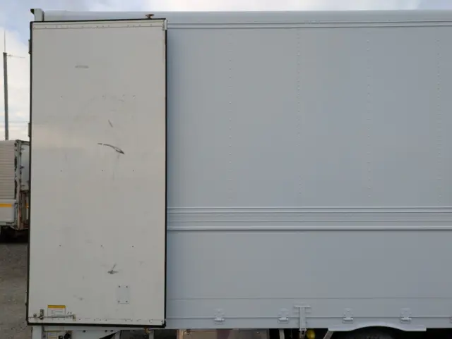 ＵＤ クオン 2PG-CG5CA(8x4)の写真28