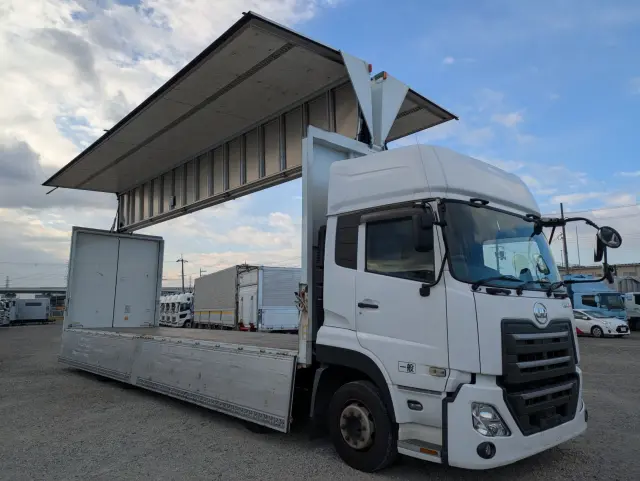 ＵＤ クオン 2PG-CG5CA(8x4)の写真33