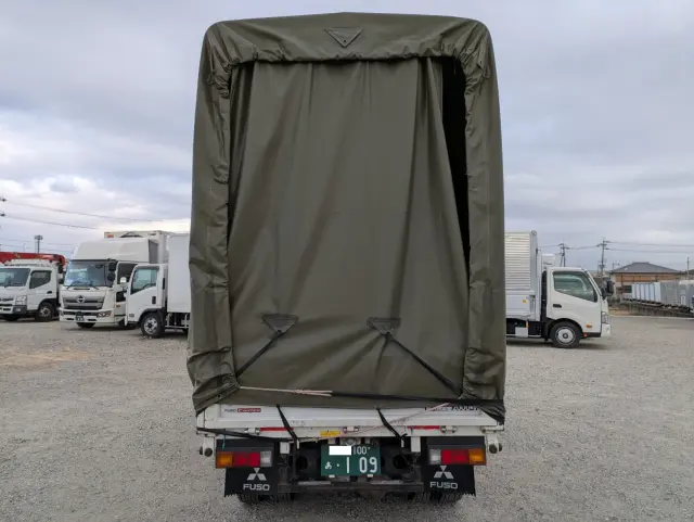 三菱 キャンター TPG-FBA20(2WD)の写真11