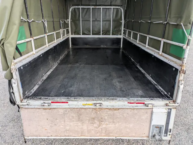 三菱 キャンター TPG-FBA20(2WD)の写真15