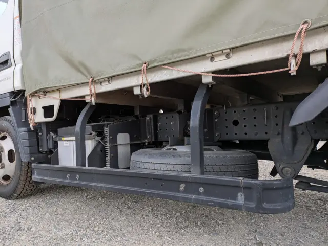 三菱 キャンター TPG-FBA20(2WD)の写真24