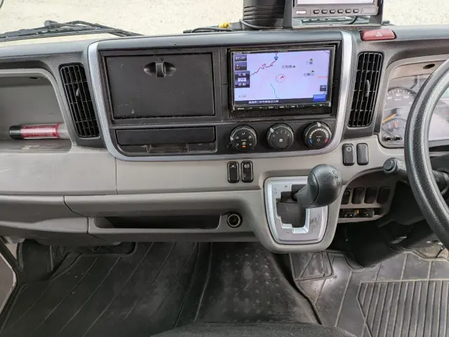三菱 キャンター TPG-FBA20(2WD)の写真33