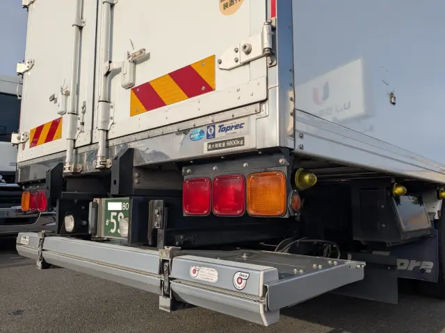 三菱 ファイター 2KG-FK62FZ(2WD)の写真8