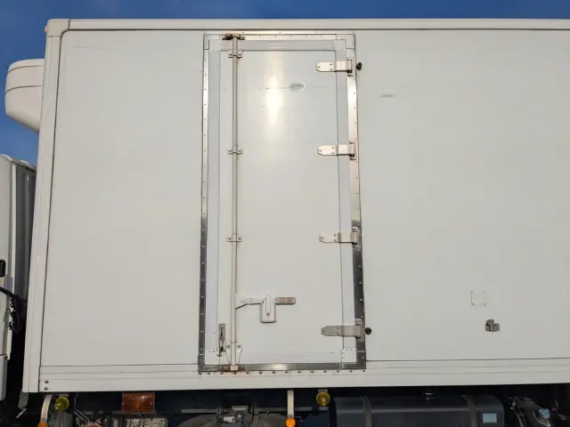 三菱 ファイター 2KG-FK62FZ(2WD)の写真29