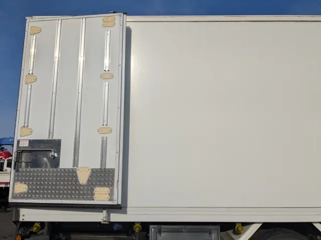 三菱 ファイター 2KG-FK62FZ(2WD)の写真31