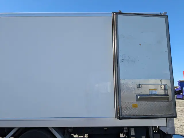 日野 レンジャー QKG-FE7JUAG(2WD)の写真25