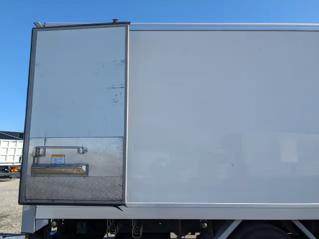 日野 レンジャー QKG-FE7JUAG(2WD)の写真33