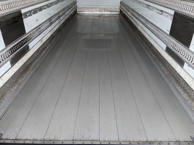 日野 レンジャー QKG-FE7JUAG(2WD)の写真16