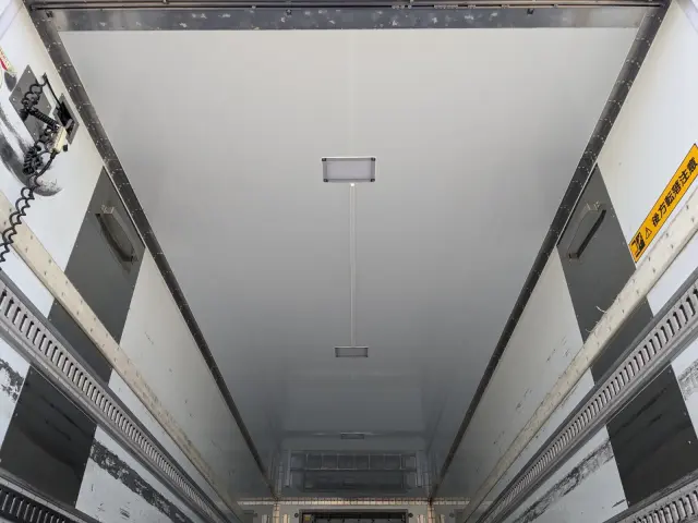 日野 レンジャー QKG-FE7JUAG(2WD)の写真17