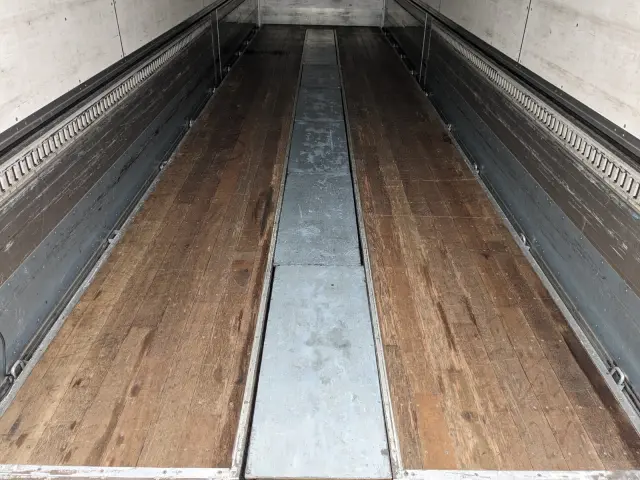 三菱 スーパーグレート QPG-FS64VZ(8x4)の写真15