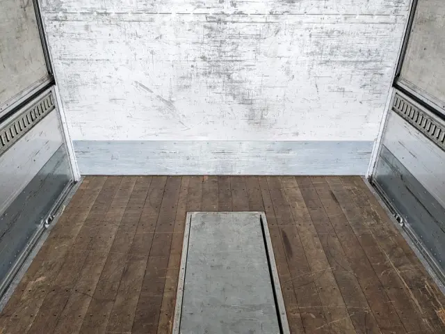 三菱 スーパーグレート QPG-FS64VZ(8x4)の写真18