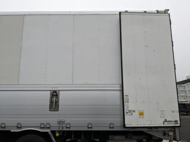 三菱 スーパーグレート QPG-FS64VZ(8x4)の写真25