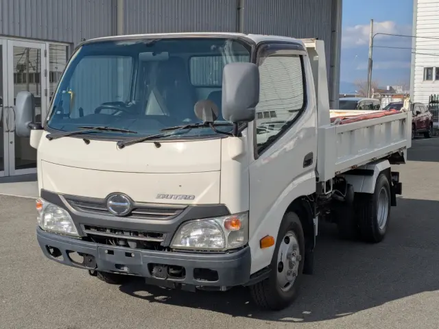 日野 デュトロ TKG-XZU620T(2WD)の写真1