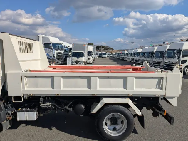 日野 デュトロ TKG-XZU620T(2WD)の写真15