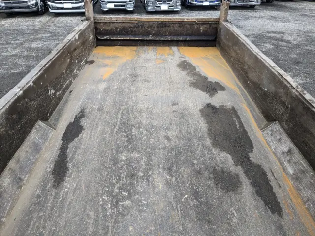 三菱 スーパーグレート QKG-FV60VX(6x4)の写真15