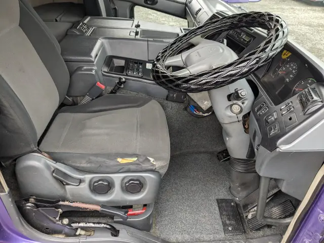 三菱 スーパーグレート QKG-FV60VX(6x4)の写真38