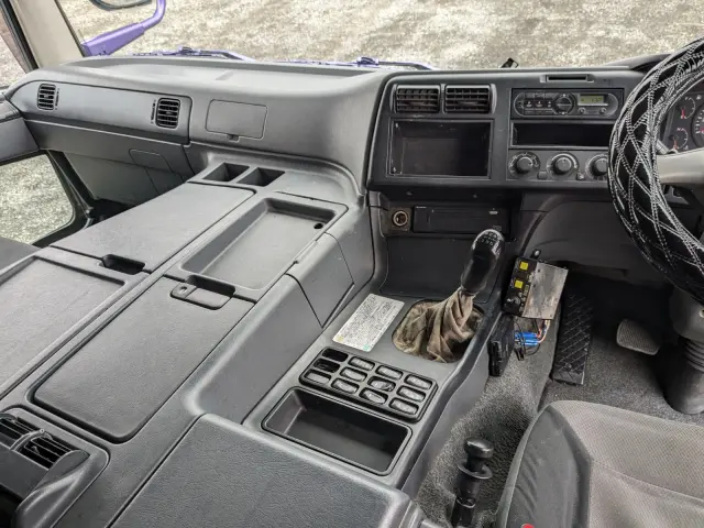 三菱 スーパーグレート QKG-FV60VX(6x4)の写真41