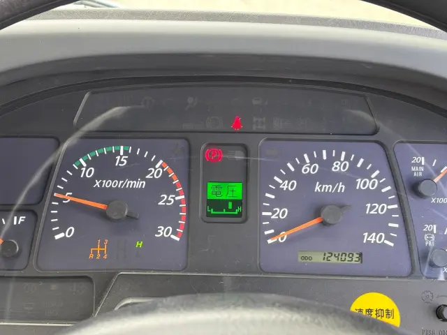 いすゞ ギガ QDG-EXZ52AJ(6x4)の写真22