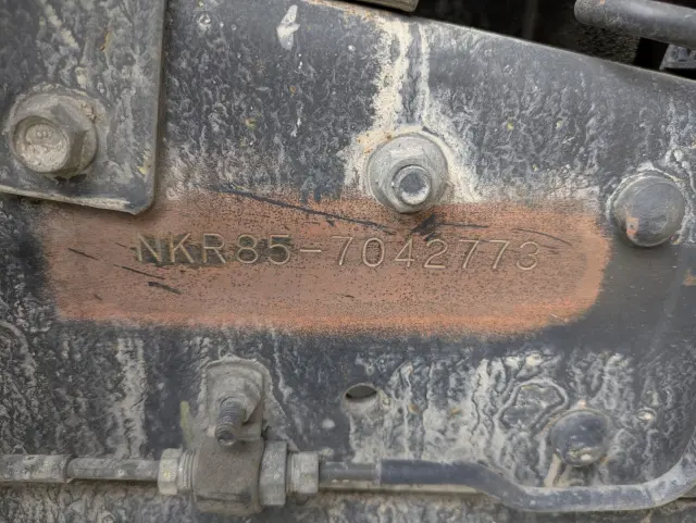 いすゞ エルフ TKG-NKR85A(2WD)の写真39