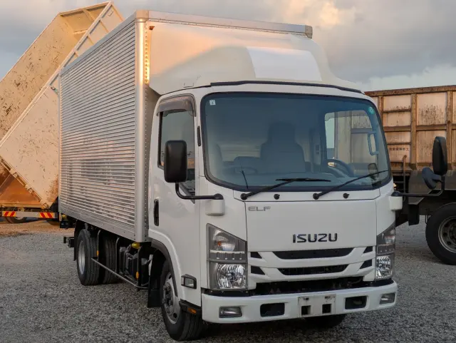 いすゞ エルフ TRG-NMR85AN(2WD)の写真3