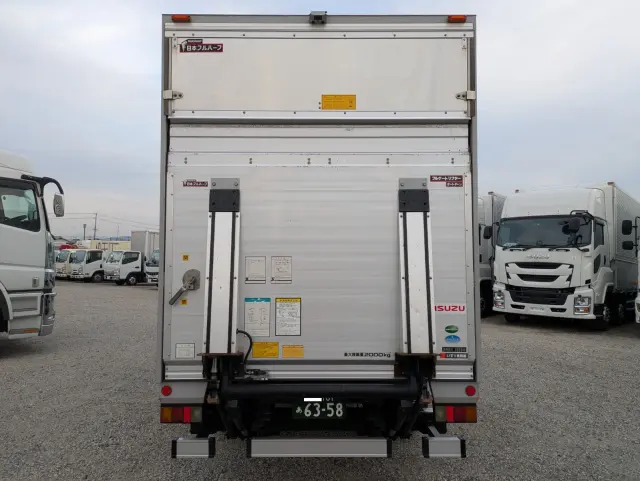 いすゞ エルフ TRG-NMR85AN(2WD)の写真11