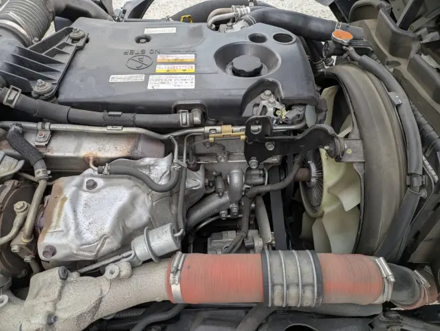 いすゞ エルフ TRG-NMR85AN(2WD)の写真42