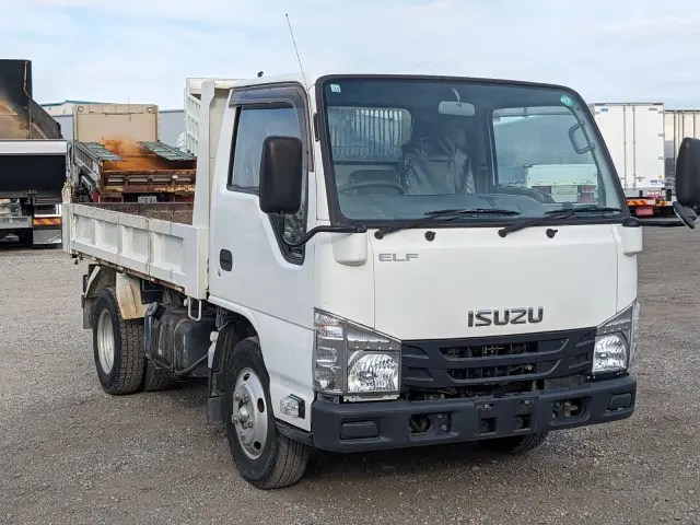 いすゞ エルフ TPG-NJR85AD(2WD)の写真3