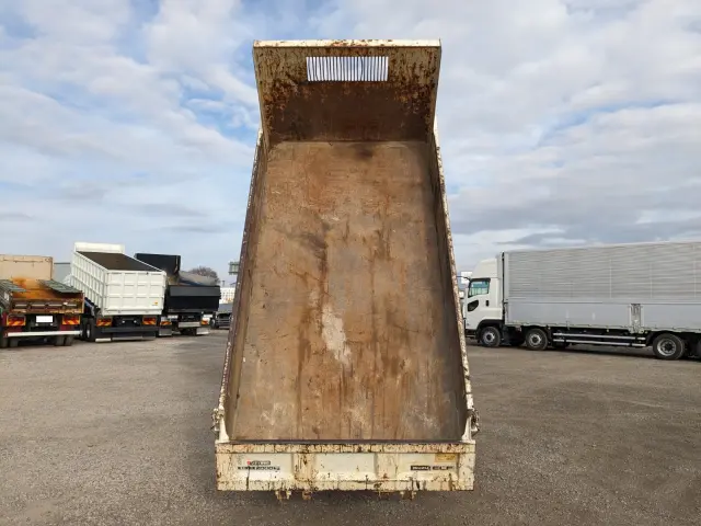 いすゞ エルフ TPG-NJR85AD(2WD)の写真9