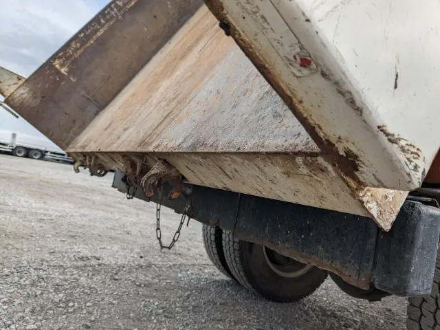 いすゞ エルフ TPG-NJR85AD(2WD)の写真11