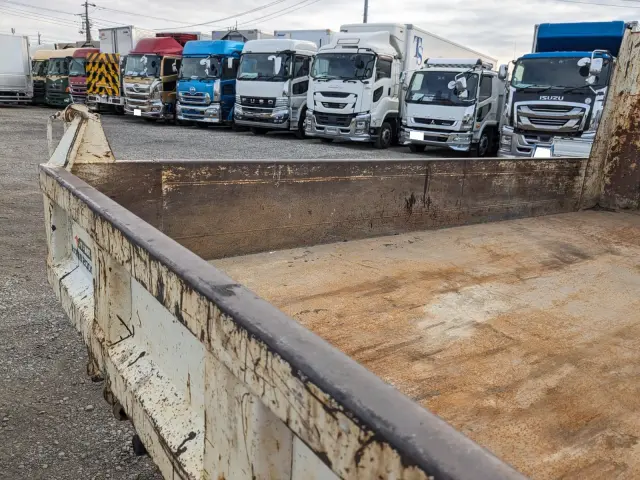 いすゞ エルフ TPG-NJR85AD(2WD)の写真17