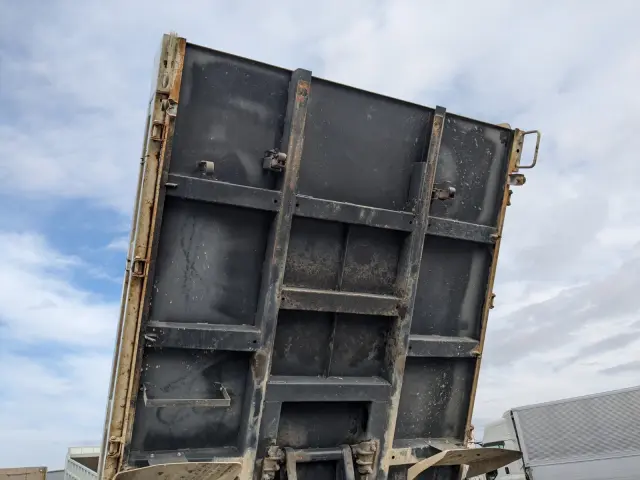 いすゞ エルフ TPG-NJR85AD(2WD)の写真27