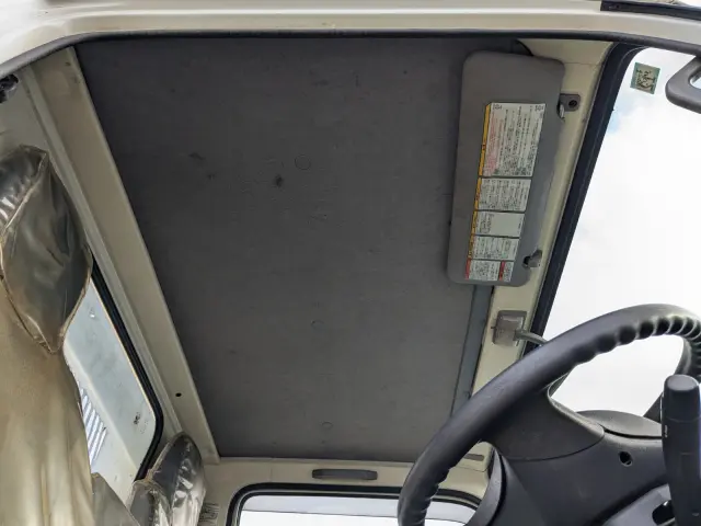 いすゞ エルフ TPG-NJR85AD(2WD)の写真37